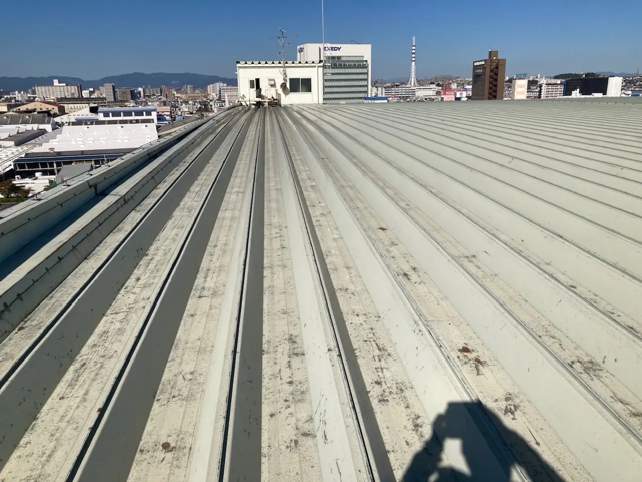 (株)センコー寝屋川 屋根塗装工事イメージ02